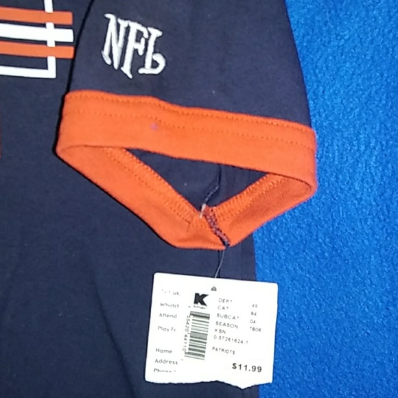 Boys NFL Patriots tshirt - Picture 2 of 3